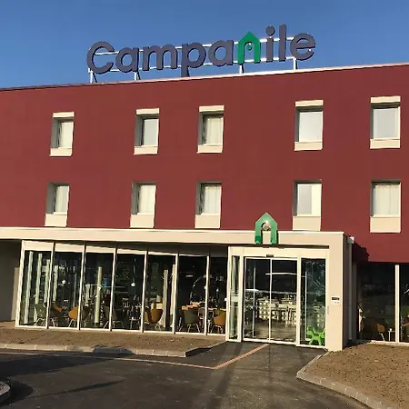 ホテル Campanile Annemasse Est Findrol Chal 3*