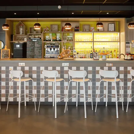 Hotel Campanile Annemasse Est Findrol Chal Fillinges